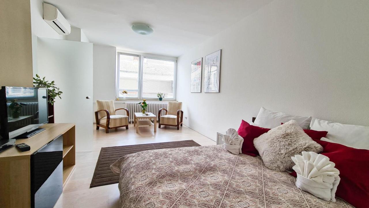 Premium Buda Castle Apartment Budapest Ngoại thất bức ảnh