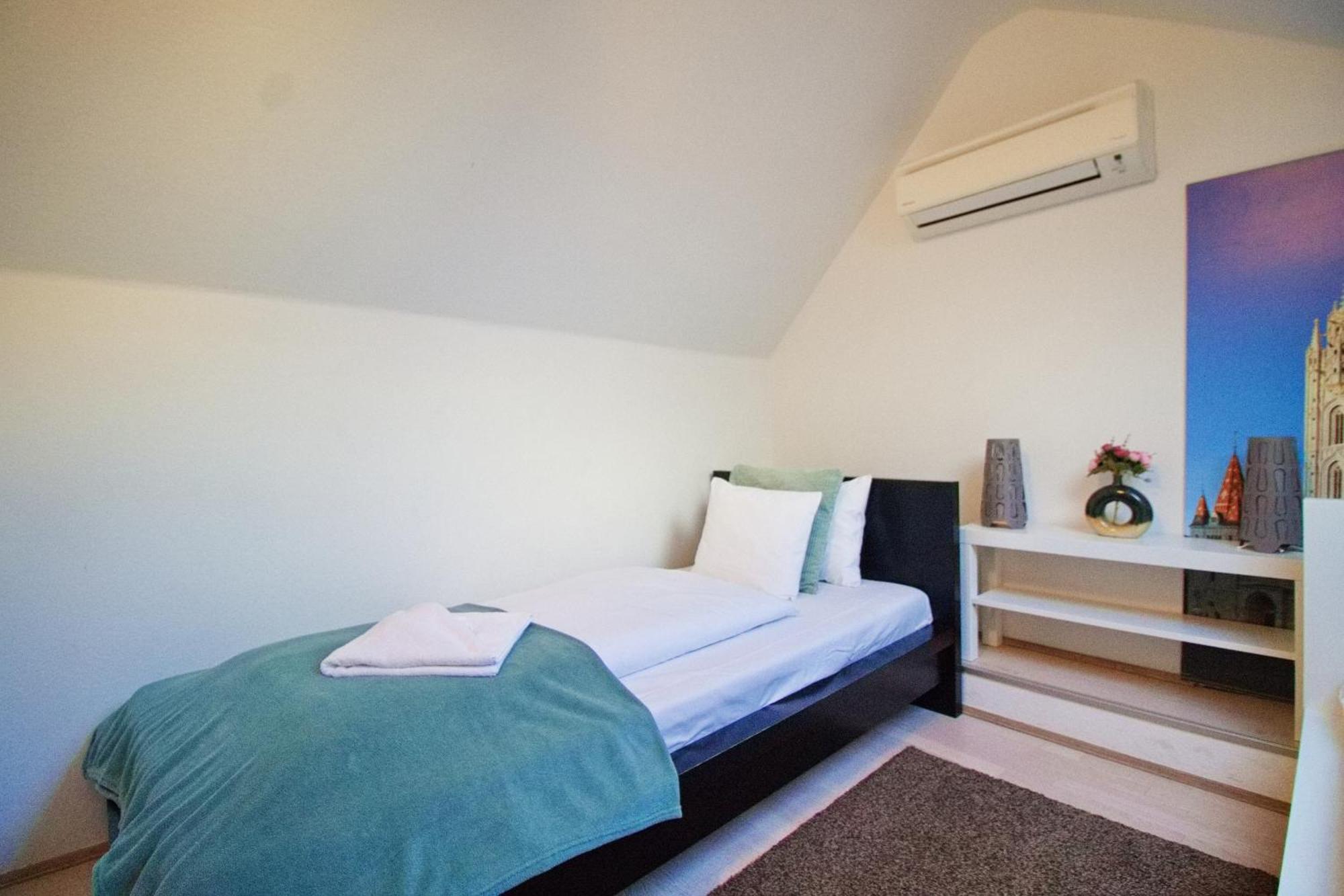 Premium Buda Castle Apartment Budapest Ngoại thất bức ảnh